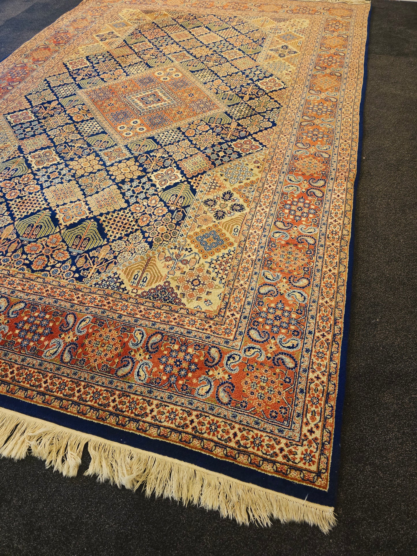 Perzisch tapijt Ispahan 310x200 handgeknoopt wollen vloerkleed
