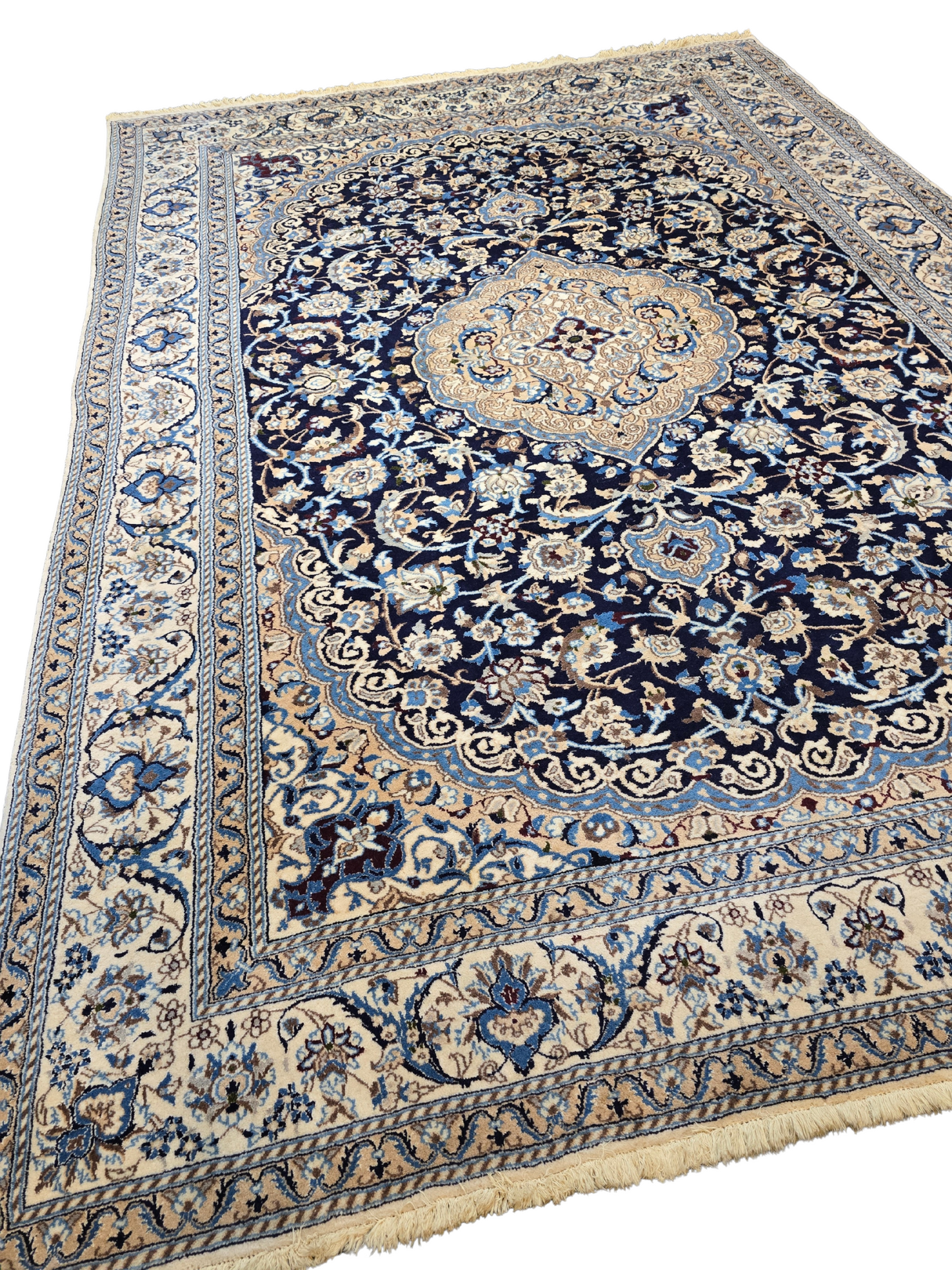 Groot Perzisch Tapijt Nain 340x330 wollen vloerkleed iran