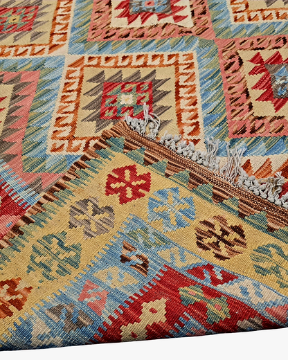 Afgan Tribal kelim 250x176