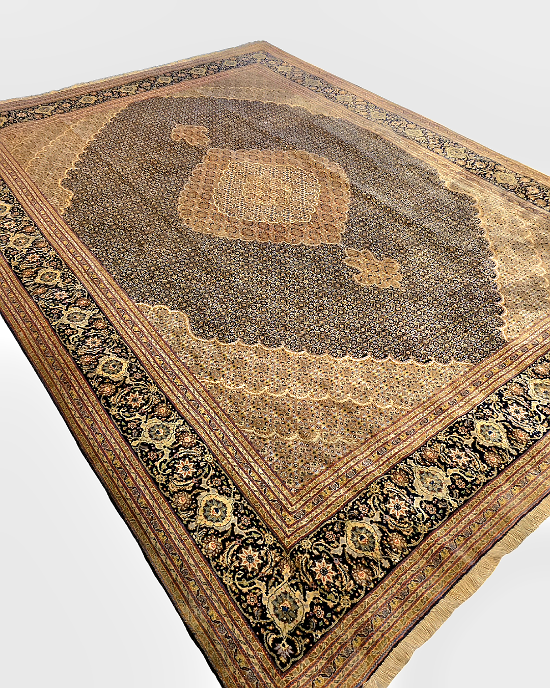 Groot Perzisch tapijt Tabriz Mahi 355x255 wollen vloerkleed Iran Handgeknoopt