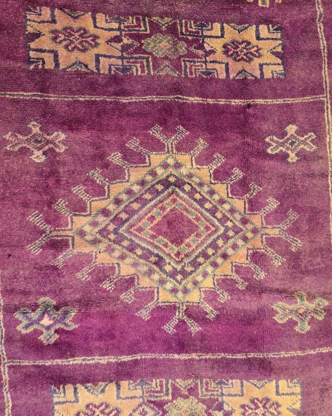 Groot Berber Tapijt Beni Mguild 366x190 wollen vloerkleed handgeknoopt Marokko